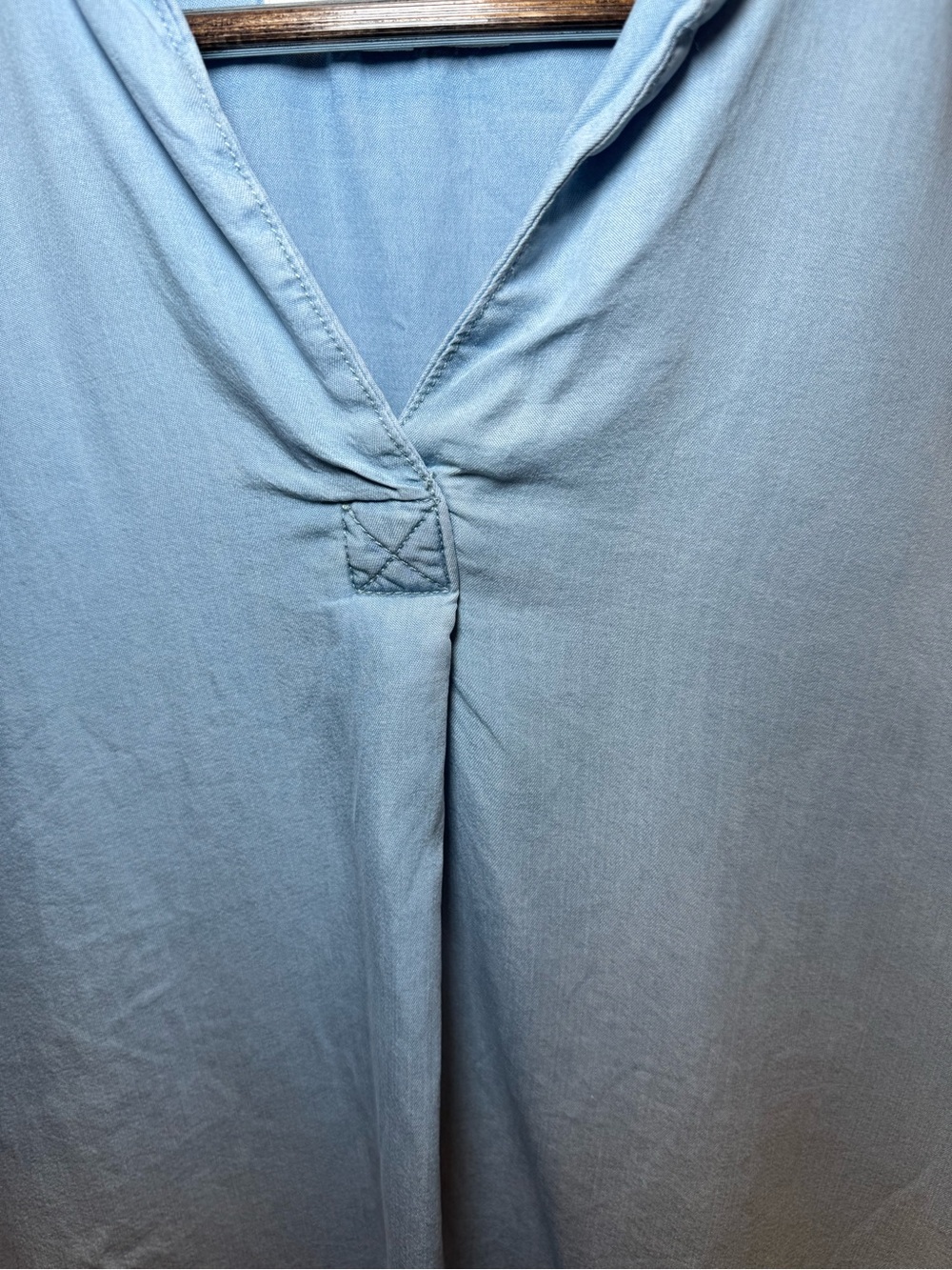 Thread & Supply Light Blue V-Neck Hooded Short Sleeve Tunic Top - Picture 3 of 10